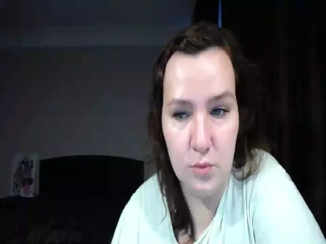 Live sex webcam photo for Mrs_Smith_ #274105127