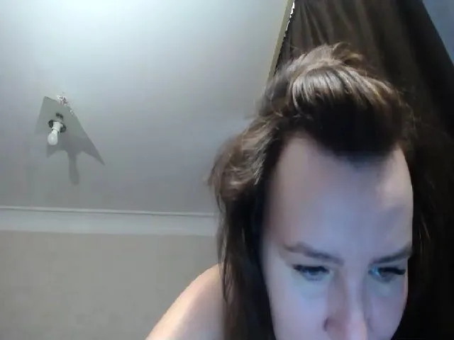 Live sex webcam photo for Mrs_Smith_ #274126287