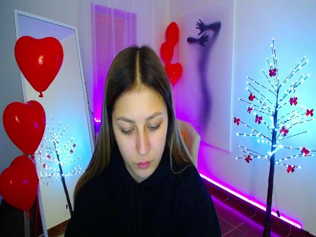 Live sex webcam photo for MsDream_ #272427818