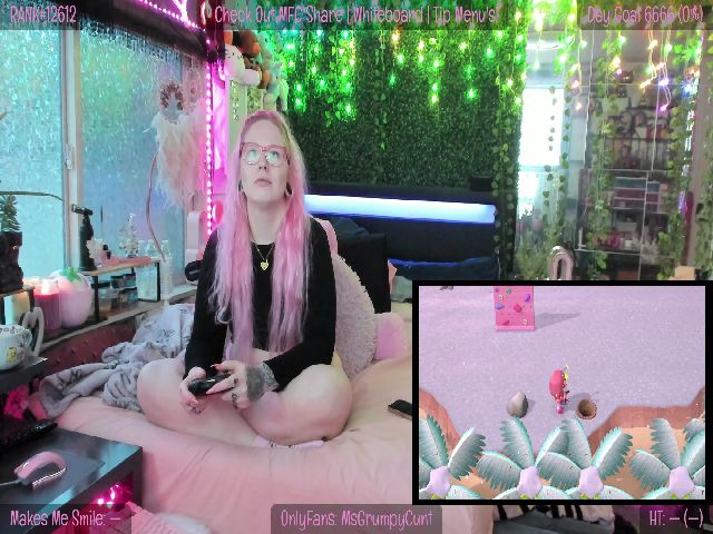 Live sex webcam photo for MsGrumpyCunt #271960836