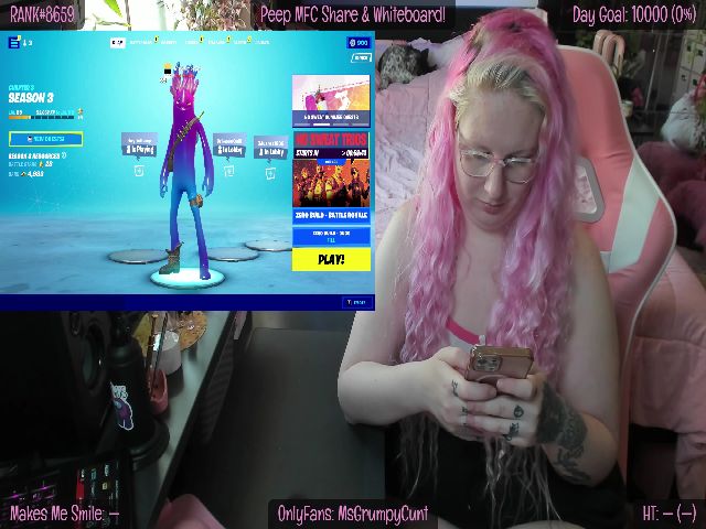 Live sex webcam photo for MsGrumpyCunt #274274601