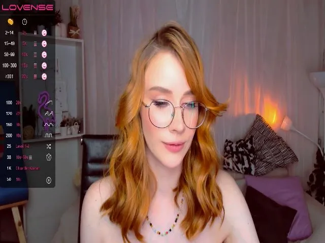 Live sex webcam photo for Ms_christiana #274660996