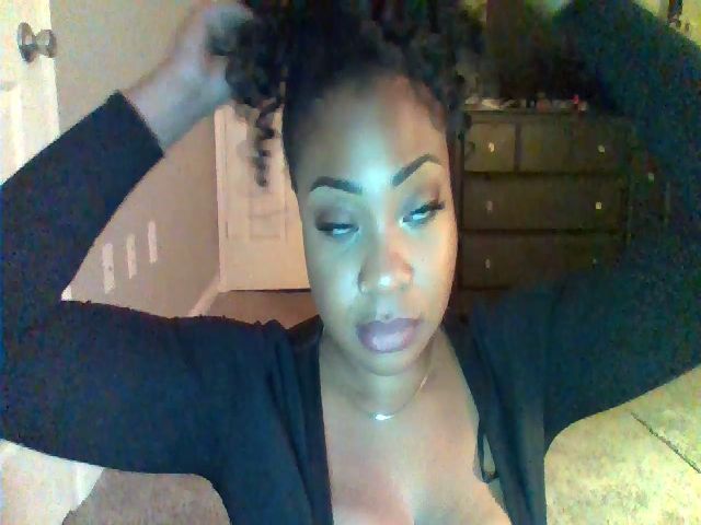 Live sex webcam photo for Msmckay #274510551