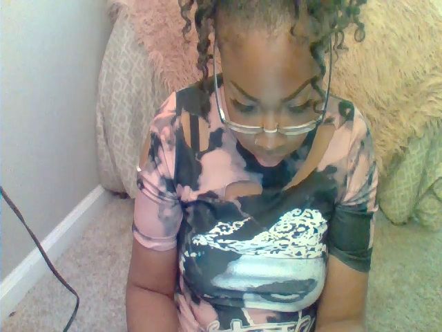 Live sex webcam photo for Msmckay #274517235