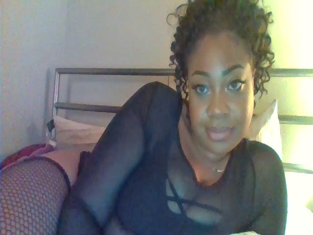 Live sex webcam photo for Msmckay #274526492