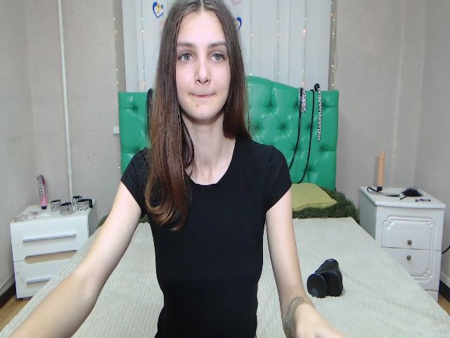 Live sex webcam photo for MssMFCGlory #274461712