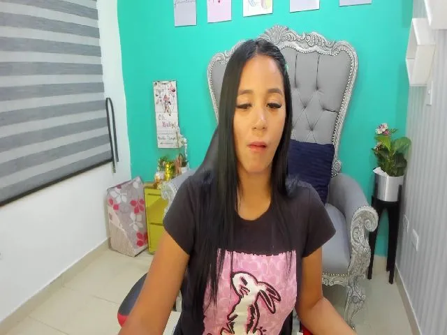 Live sex webcam photo for Mss_Thalia #273235990
