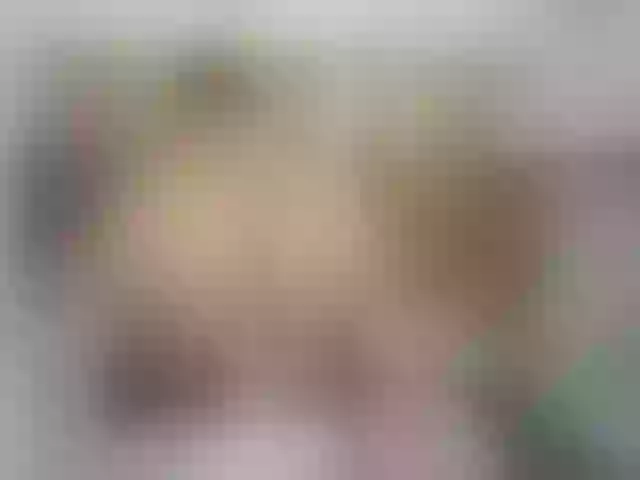 Live sex webcam photo for Mssburbuja #273270287