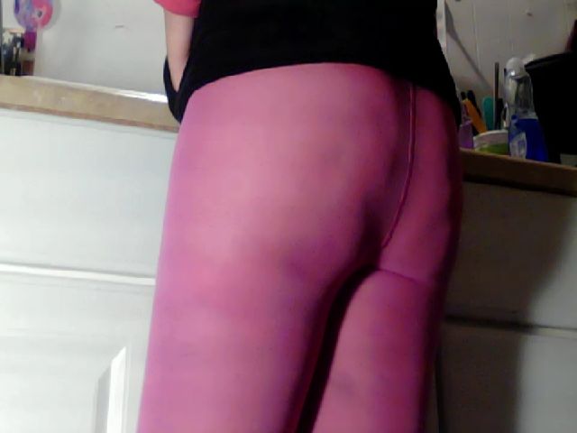 Live sex webcam photo for MySweetpair #271729778