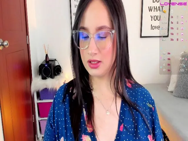 Live sex webcam photo for My_Skb #274188276