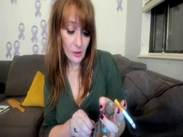 Live sex webcam photo for Mya_Heart #272926680