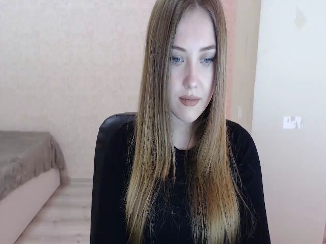 Live sex webcam photo for Myla_ka #273149186