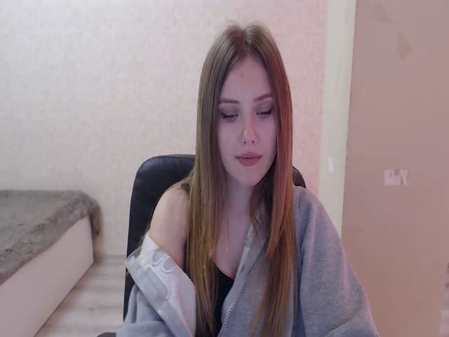 Live sex webcam photo for Myla_ka #273459415