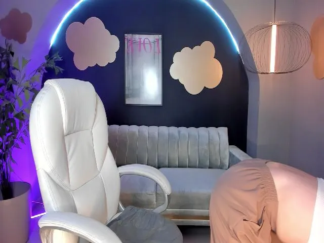 Live sex webcam photo for MyleRose #271815127