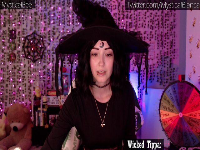 Live sex webcam photo for MysticalBee_ #273758093