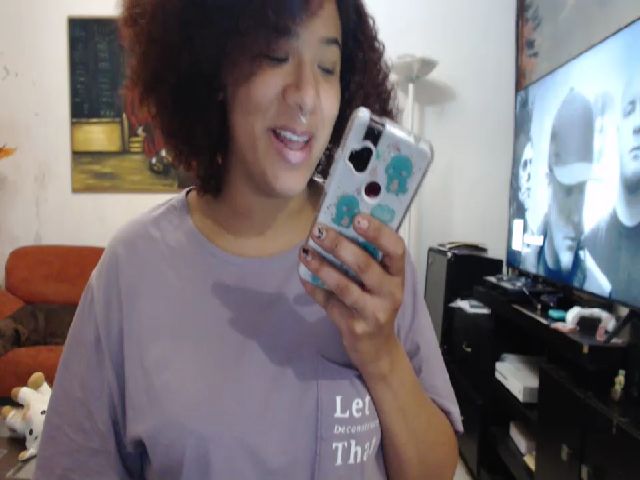 Live sex webcam photo for Mysticbae #272381742