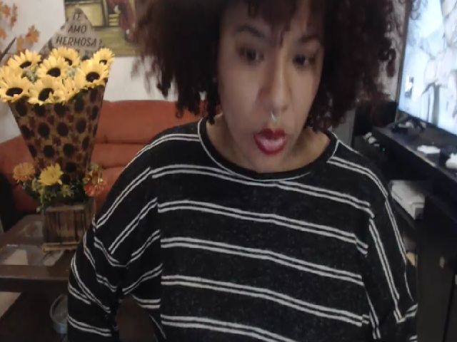 Live sex webcam photo for Mysticbae #272458539