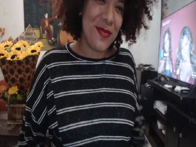 Live sex webcam photo for Mysticbae #272458858