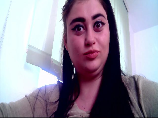 Live sex webcam photo for Myyynameis #272080388