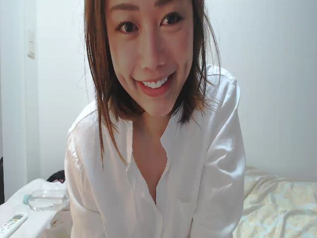 Live sex webcam photo for Namie_7 #273001812