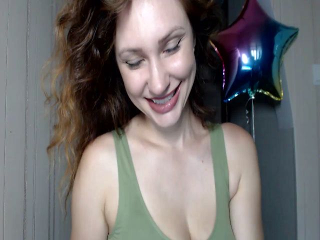 Live sex webcam photo for NancyScott #274259180