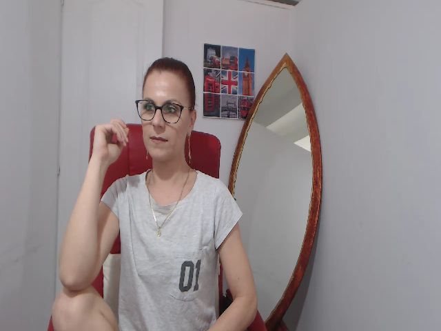 Live sex webcam photo for Nastyabow #272606006