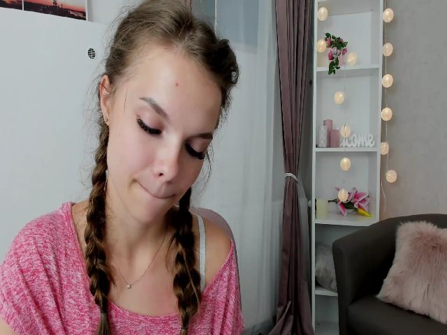 Live sex webcam photo for Natasha_Malk #274483660