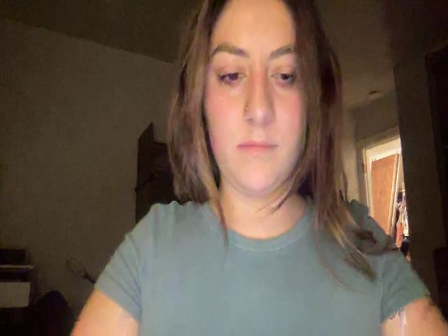 Live sex webcam photo for NaughtiBunn1 #271742437