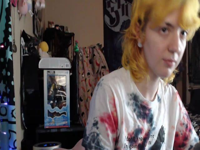 Live sex webcam photo for Nerdy_Chan #274431207