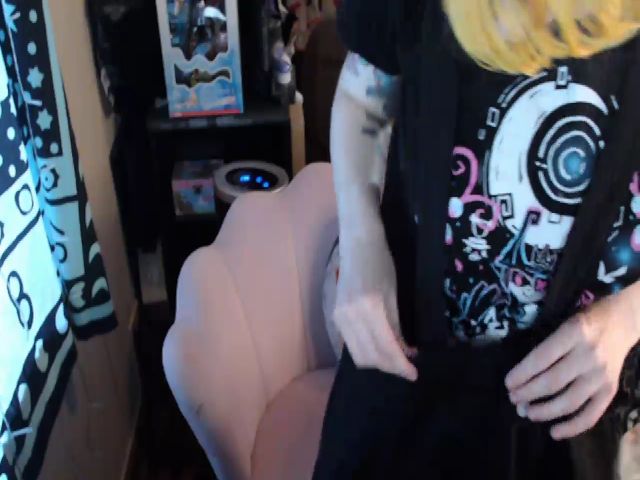 Live sex webcam photo for Nerdy_Chan #274548057