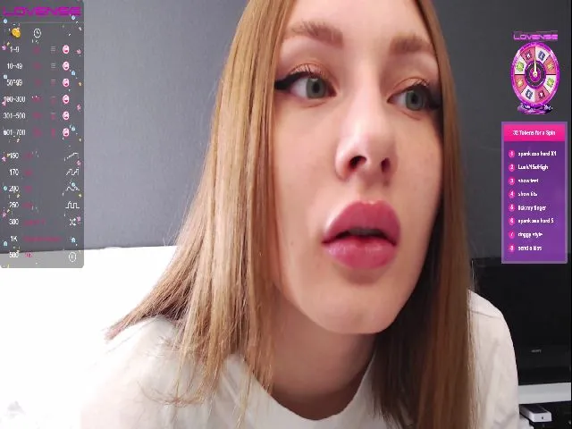 Live sex webcam photo for Netflixi #273158307