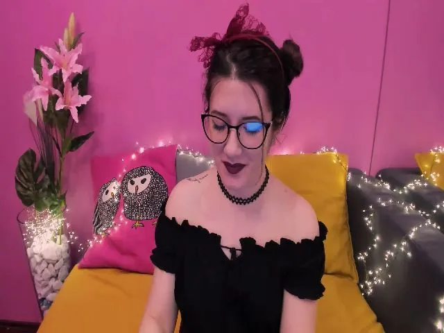 Live sex webcam photo for New_Flame_J #272794151