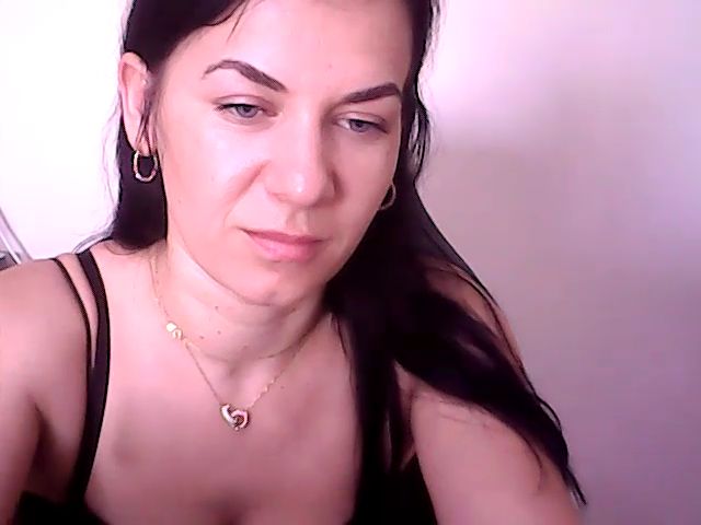 Live sex webcam photo for New_Helia #273930090