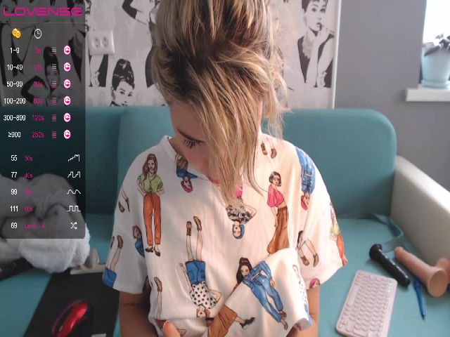 Live sex webcam photo for New_Natasha #272978151