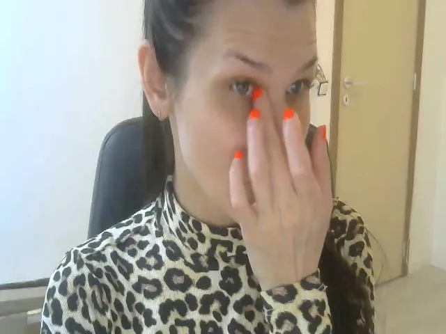 Live sex webcam photo for Next_Box #273065026