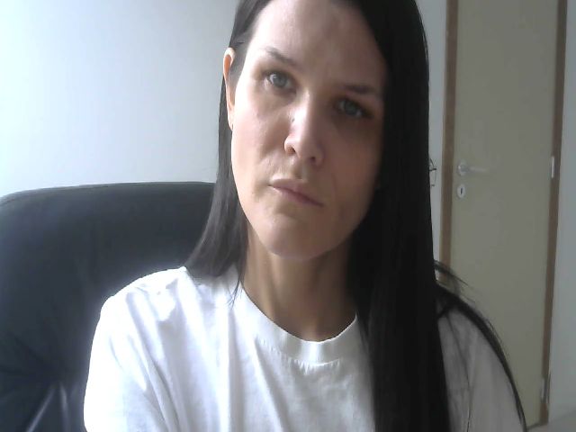 Live sex webcam photo for Next_Box #273075272