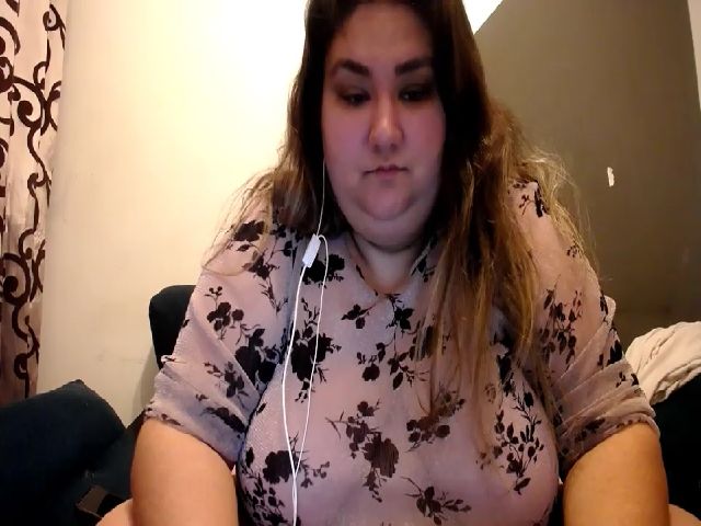 Live sex webcam photo for NicholleKitty #272349345