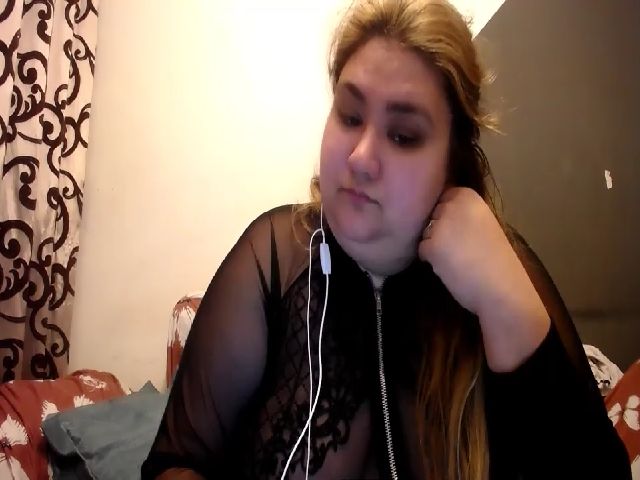 Live sex webcam photo for NicholleKitty #273143096