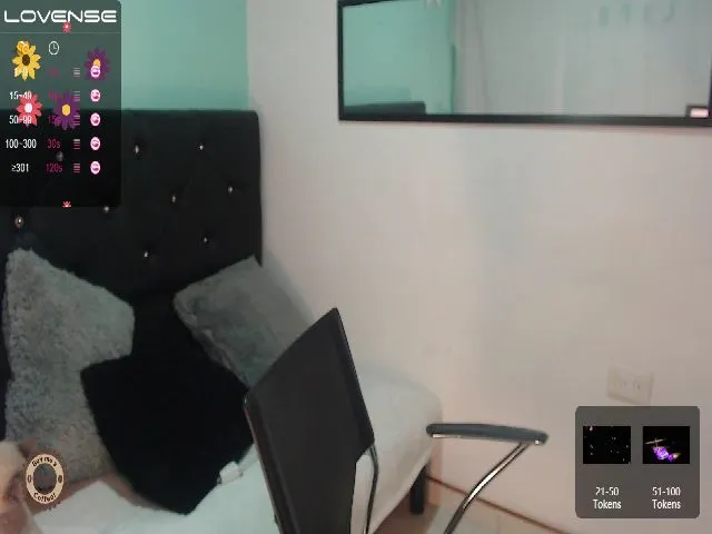 Live sex webcam photo for Nickysuck69 #273331236
