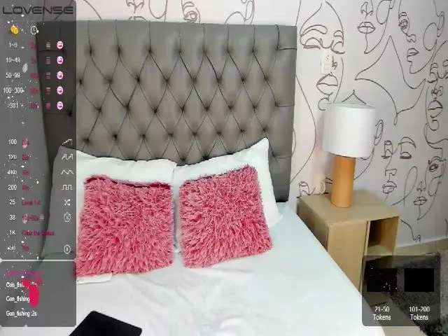 Live sex webcam photo for Nicol_sofia_ #273555983