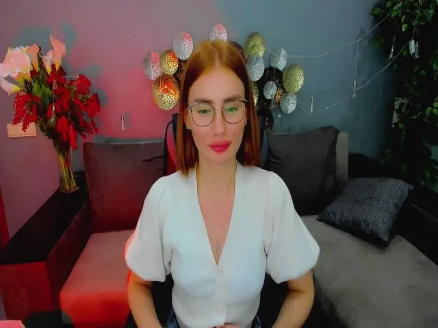 Live sex webcam photo for NicoleAnistof #271983561