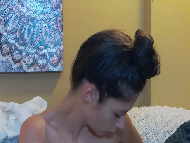 Live sex webcam photo for NicoleDivine #274523141