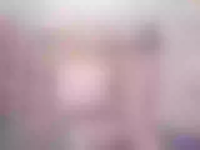 Live sex webcam photo for Nicole_King_ #272432387