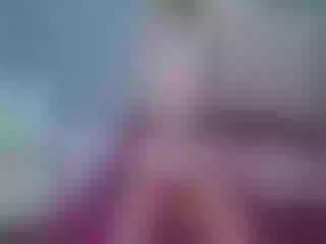 Live sex webcam photo for Nicole_petit #271940827
