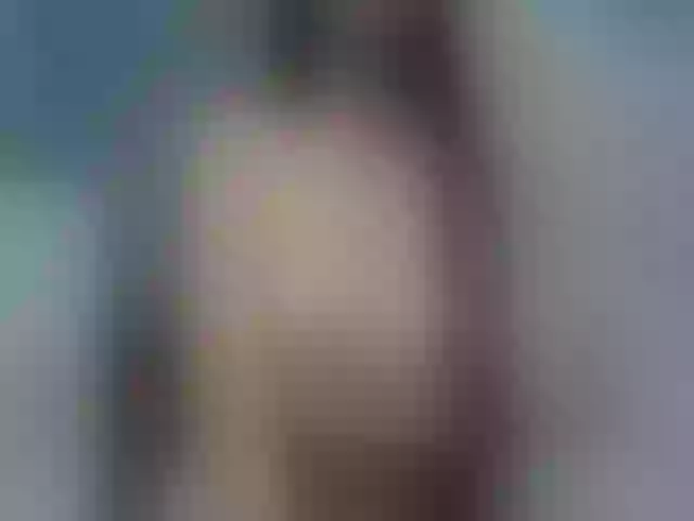 Live sex webcam photo for Nicole_petit #273008321