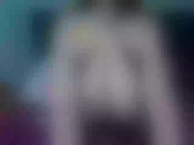 Live sex webcam photo for Nicole_petit #274696696