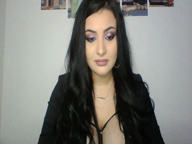 Live sex webcam photo for NicolleMora #271853622