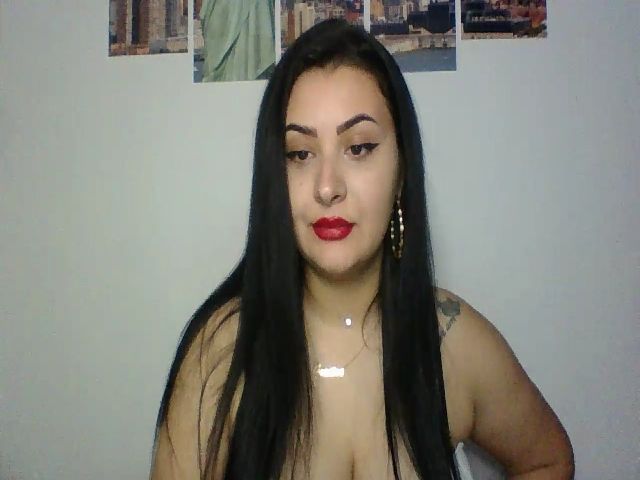 Live sex webcam photo for NicolleMora #271876169