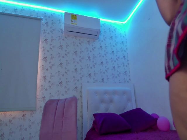 Live sex webcam photo for Nicollxteen #272734821