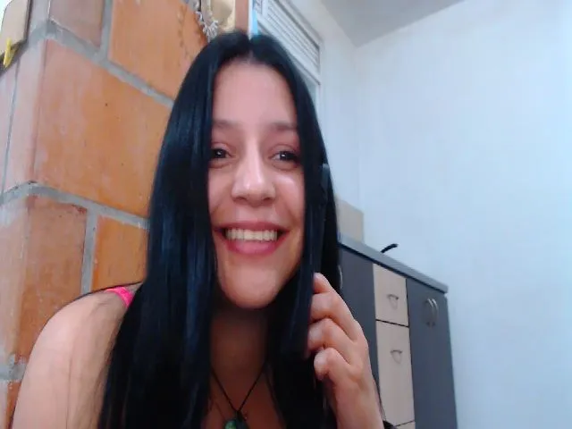 Live sex webcam photo for Niebla20 #272534784